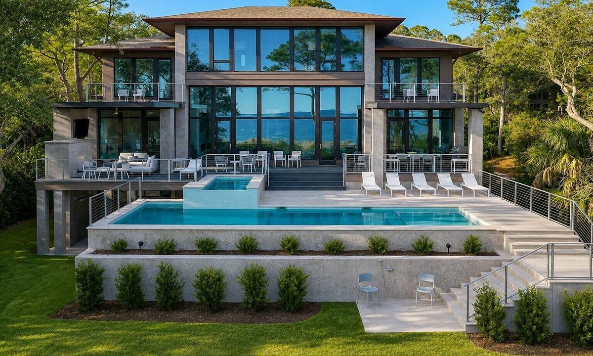 Oceanside House | 24 Duck Hawk-Oceanfront, Large Pool & Amazing Game Room. Coastal Chic!
