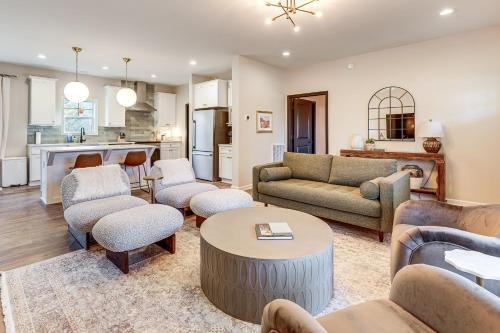 Fayetteville House | 3 Mi to New River Gorge NP! Rafting & Hiking Hub