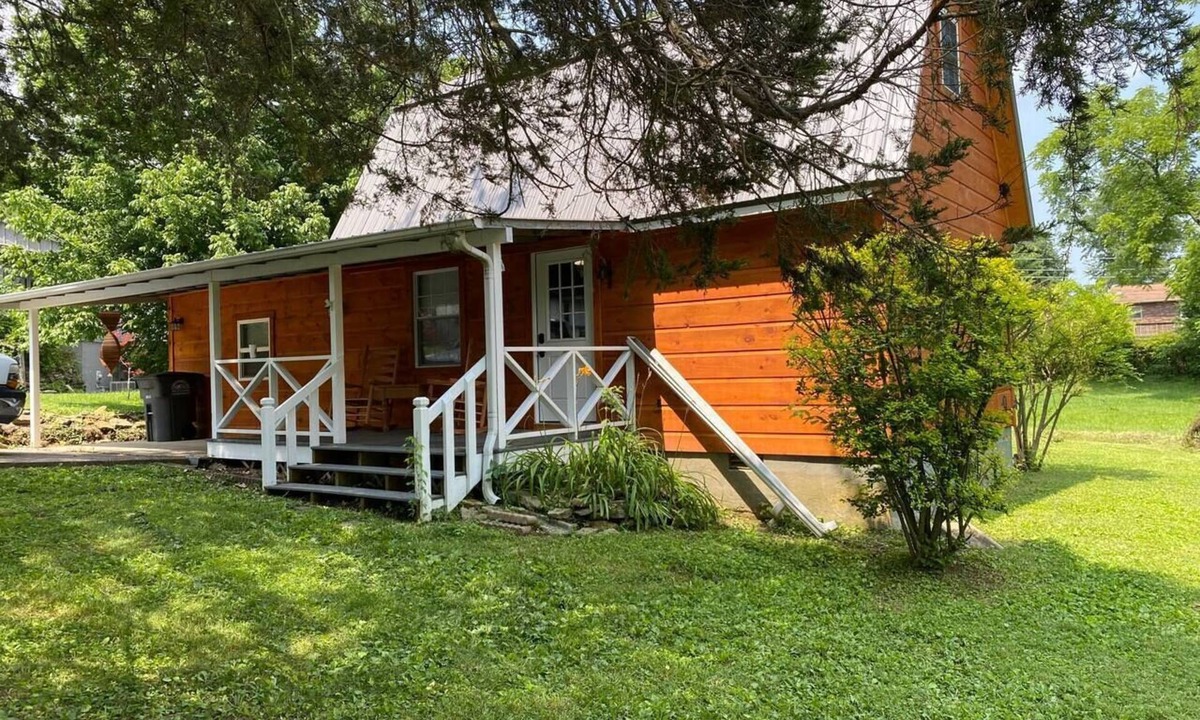 Monterey Cabin | Barnhouse Charm at 1-40 Monterey