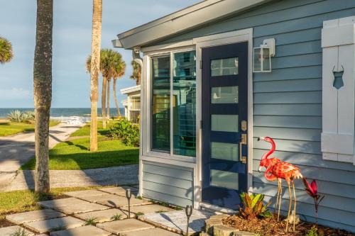 O'byrne House | Bathing Suit Beach Bungalow