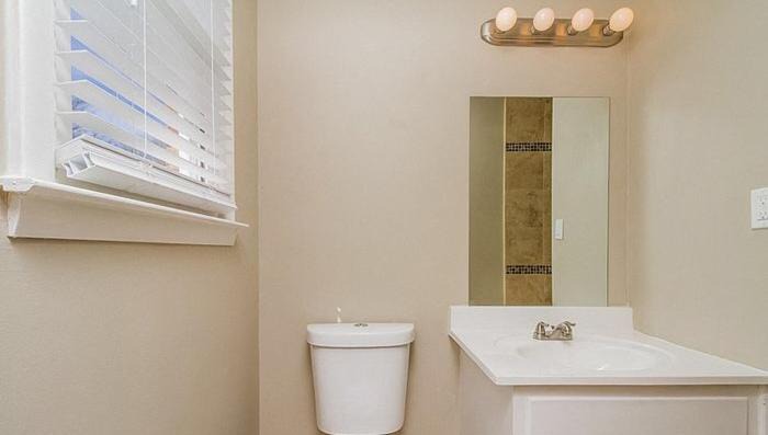 Smyrna House | Blessed family home