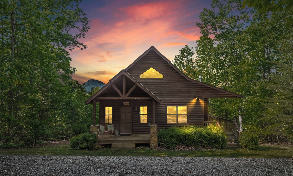 Cleveland Cabin | Breathtaking Mountain Views & Peaceful Getaway Near Helen