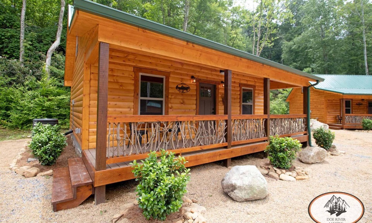 Roan Mountain Cabin | Brook Trout Cabin - 1 Bedroom + Loft Cabin, River Access