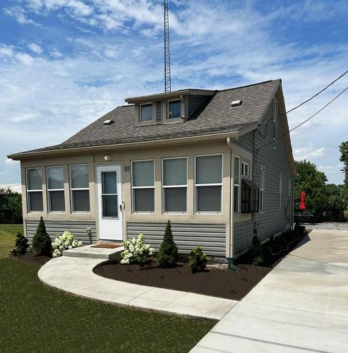 Buckeye Lake House | Buckeye Lake 3 bedroom, sleeps 6, lg bath, kitchen