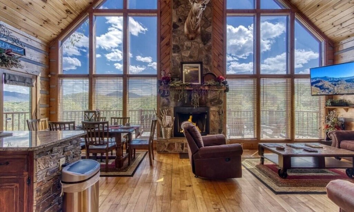 Sevierville Cabin | Campfire Lodge is a beautiful cabin with all the special touches needed to make your stay memorable!