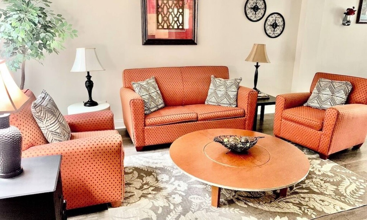 Wesley Heights House | Charming Wesley Heights Townhouse, walk to Panther Stadium, near uptown