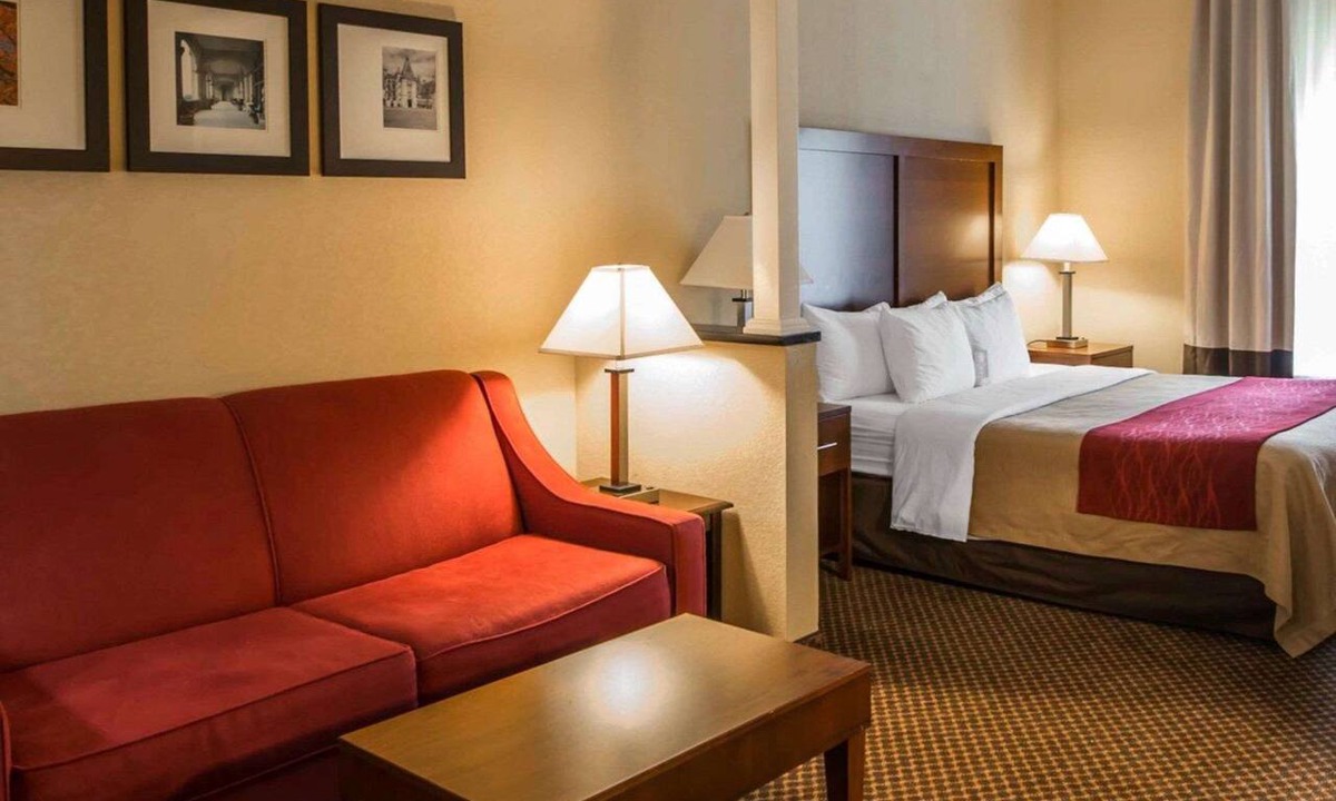 Morganton Hotel | Comfort Inn & Suites Morganton South