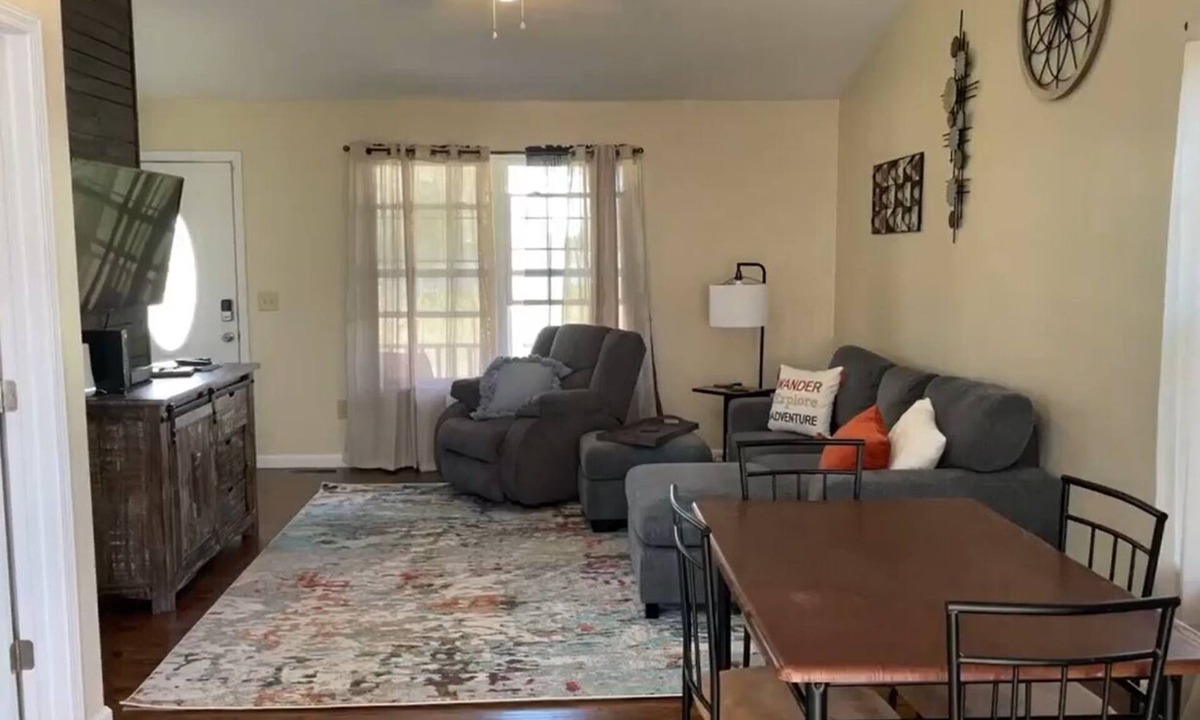 Johnson City House | Comfortable house in Johnson City