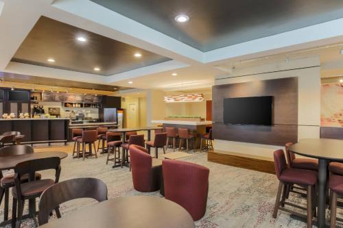 Monroe Hotel | Courtyard by Marriott Monroe Airport