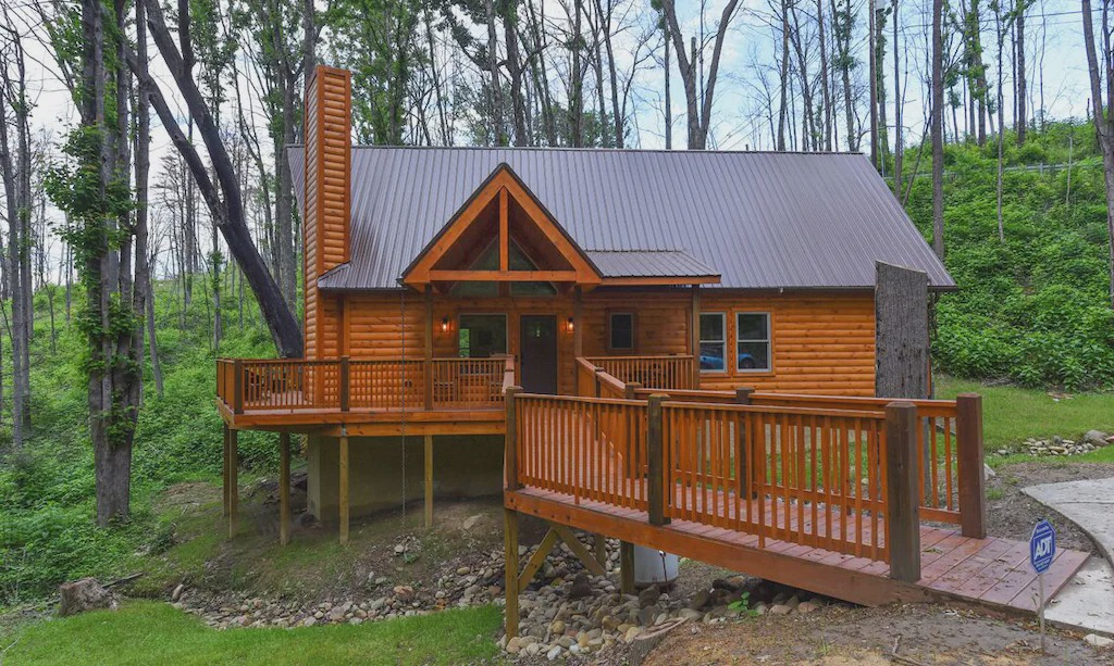 Chalet Village North Cabin | Creekside Manor Gatlinburg