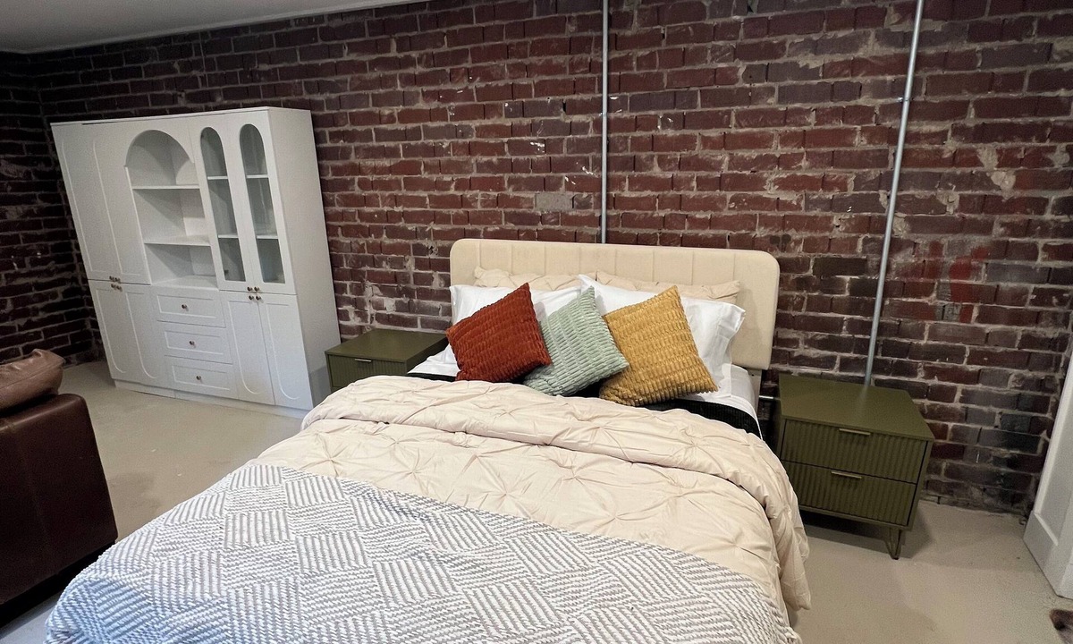 Kingsport House | Downtown Kingsport Bungalow 1-bedroom Midterm Rental