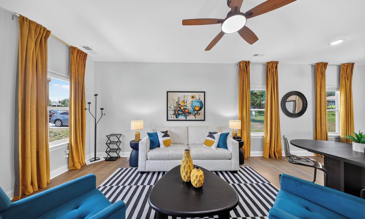 Kings Mountain House | Escape at this New Build with 3 Bedrooms King Bed at Kings Mountain Near Casino
