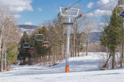 Sunday River Area Apartment | Fall Line E202