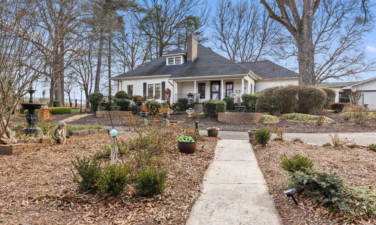 Tigerville House | Foothills Retreat with Timeless Charm & Scenic Grounds
