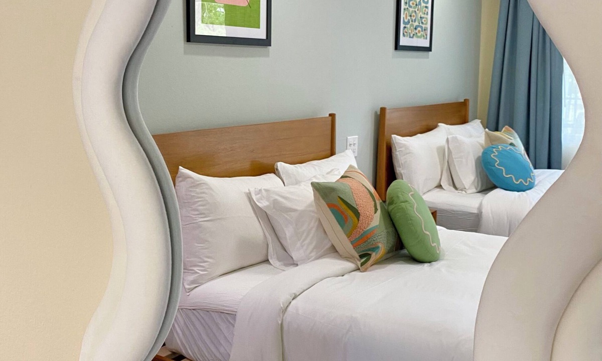 University Heights Hotel | Gainesville Lodge