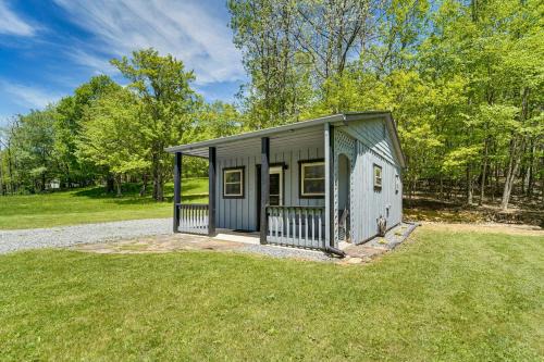 Monterey House | Hike to Hot Springs! Monterey Cabin on 4 Acres