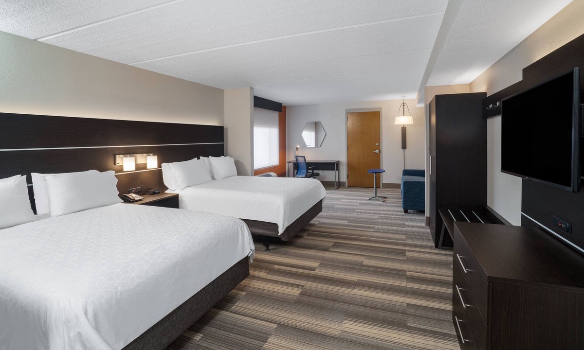 Bluffton Hotel | Holiday Inn Express Bluffton at Hilton Head Area by IHG