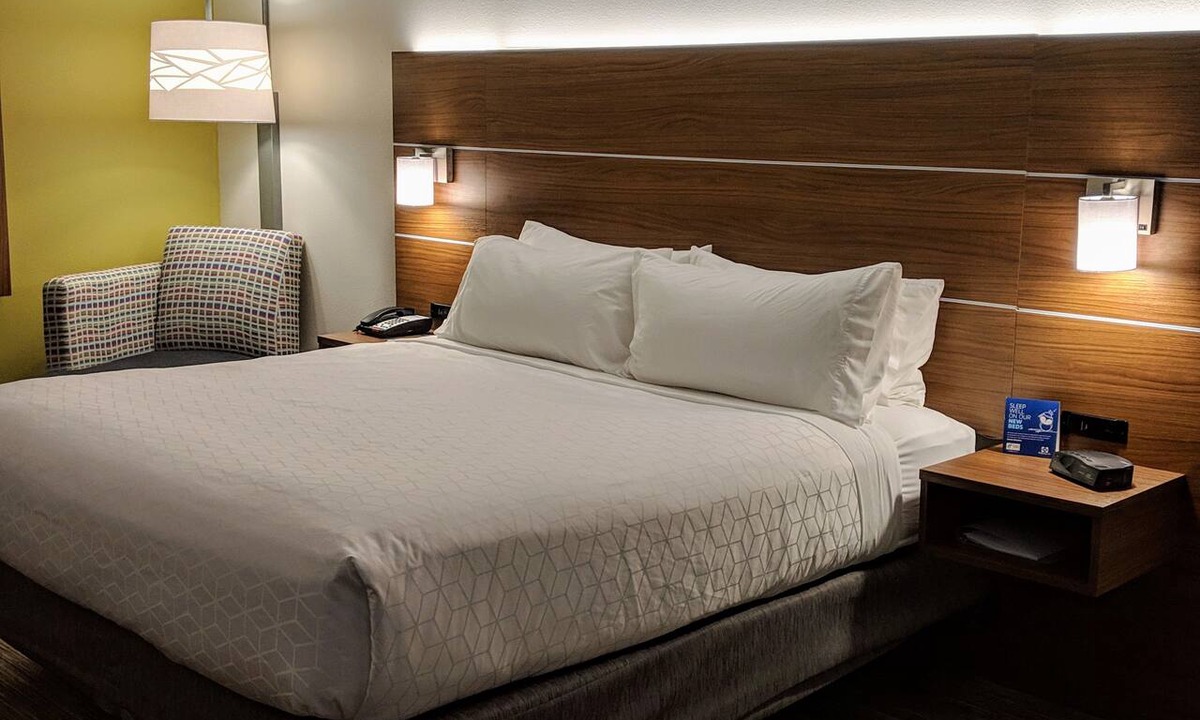 Pounding Mill Hotel | Holiday Inn Express & Suites Claypool Hill (Richlands Area) by IHG