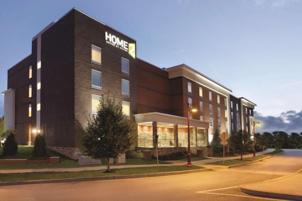 Cranberry Township Hotel | Home2 Suites by Hilton Cranberry - Pittsburgh, PA