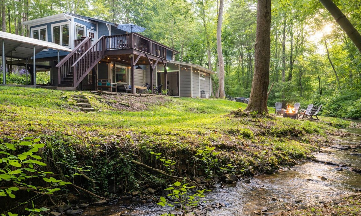 Fletcher House | Hoopers Creek Cottage | Creekside Retreat Near Asheville + Hendersonville