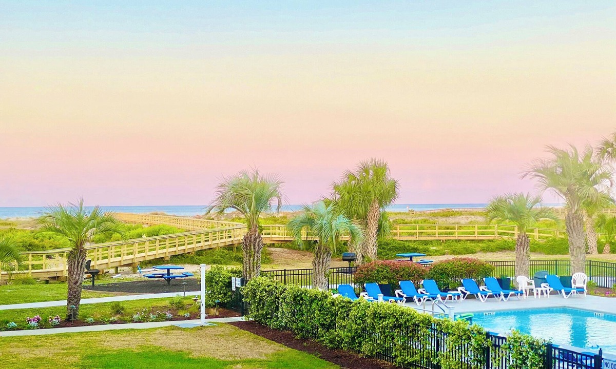 Oceanmarsh Subdivision Condo | ISLAND RETREAT-BEAUTIFUL HARBOR ISLAND CONDO-OCEAN VIEWS & HUNTING ISLAND PASS