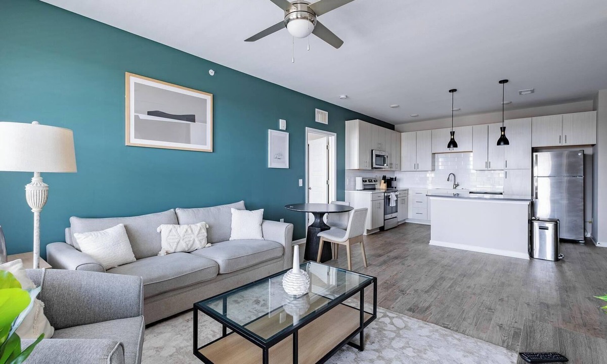 Kenton Apartment | Landing | Amazing 2BD, Pool, Clubhouse