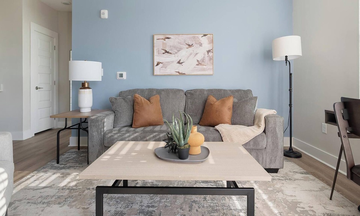 Hickory Apartment | Landing | Chic 2BD, Gym, Clubhouse