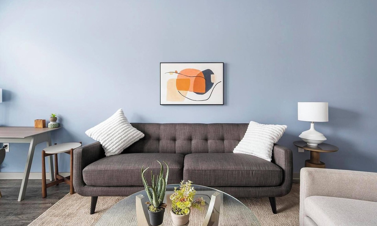Hurwood Heights Apartment | Landing | Modern 1BD, Clubhouse, Gym
