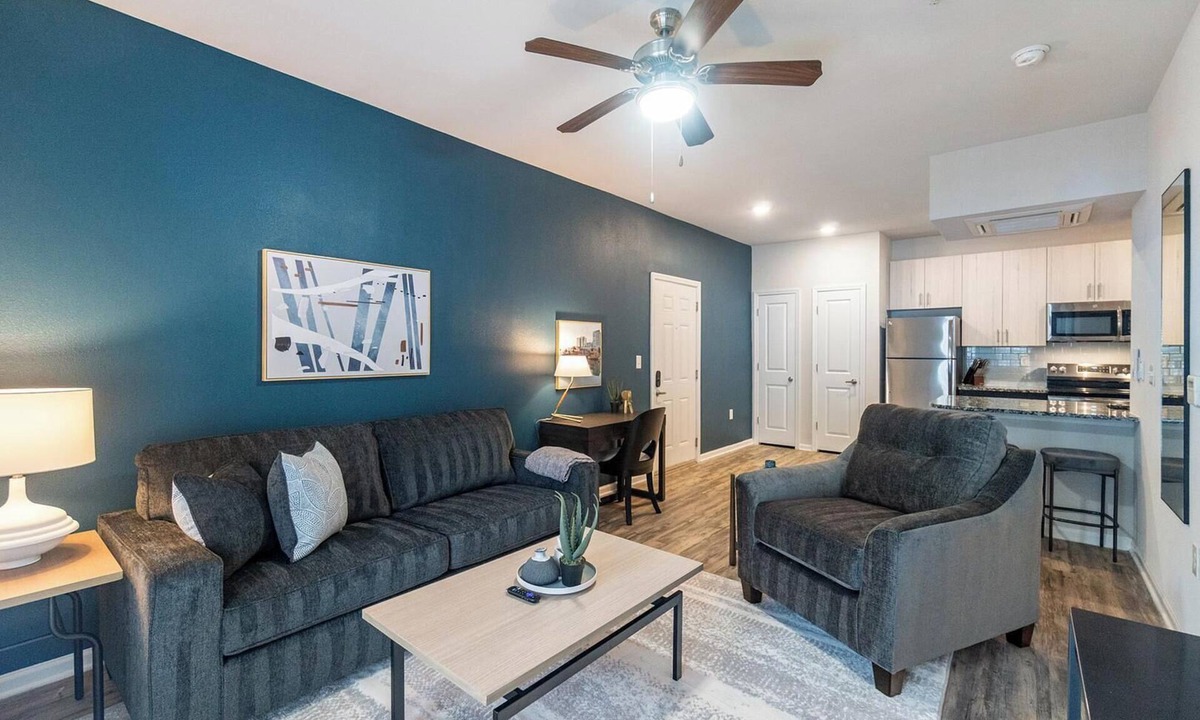 Charlotte Apartment | Landing | Stunning 1BD, Gym, Clubhouse