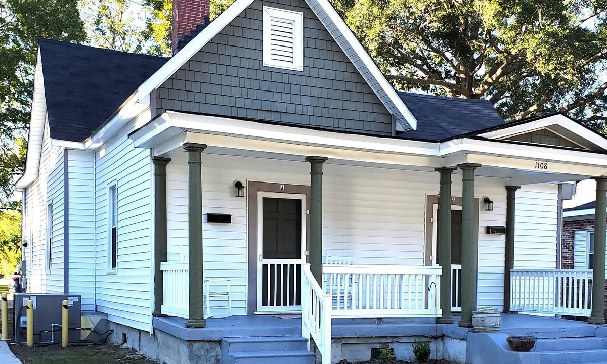 Greenville Apartment | Lovely Duplex w/Office near ECU-ECU Health-Uptown Greenville