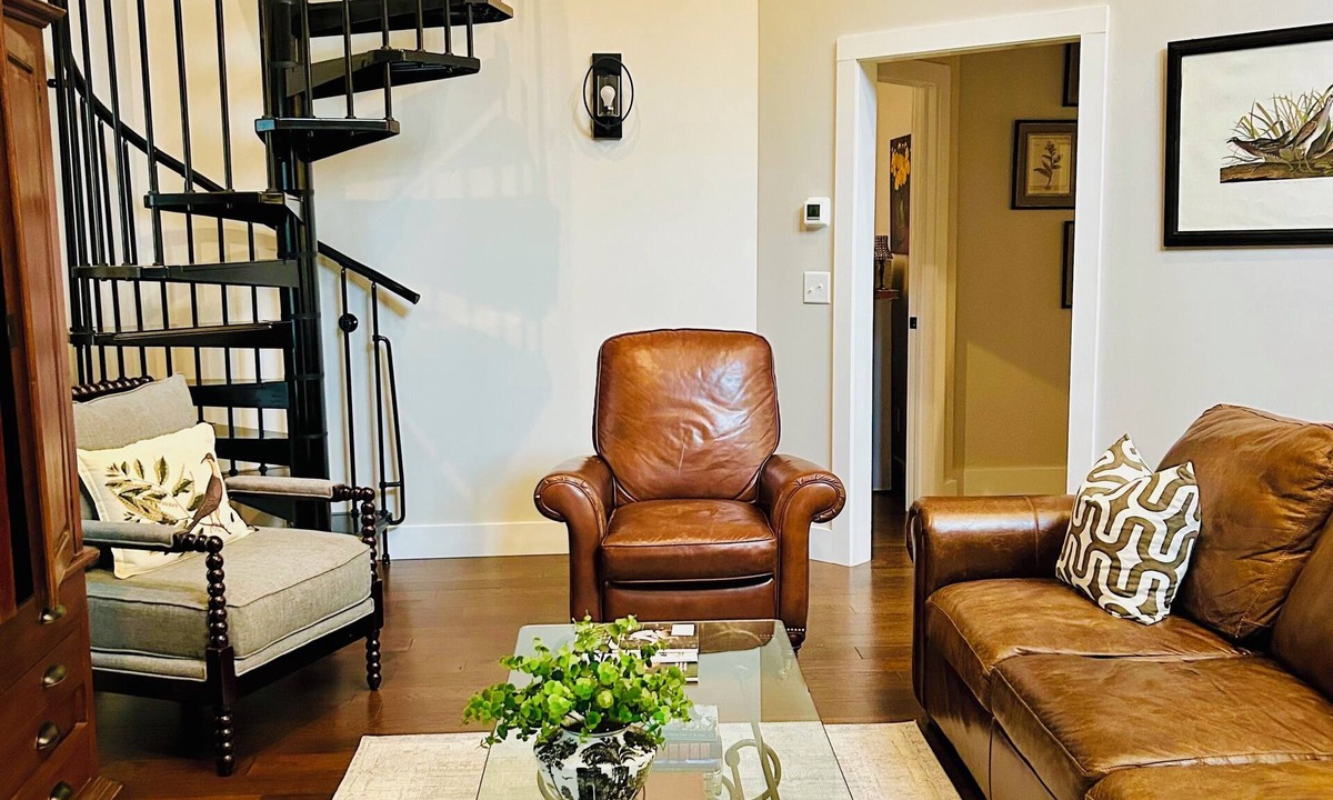 Highlands Cabin | Lux Highlands Cabin, 3 Bedroom, Sleeps 8 with Loft, Pets ok Skywater community