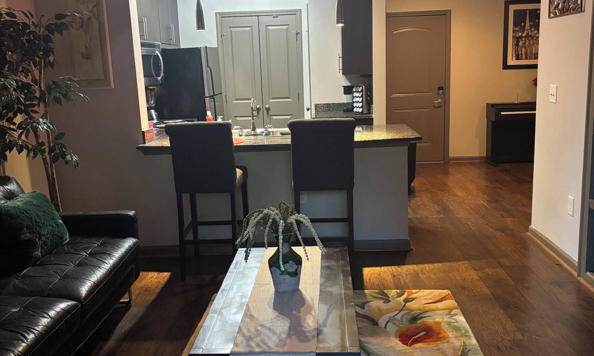 Dunwoody Apartment | Luxury/Cozy 1-Bedroom Condo Retreat Dunwoody GA