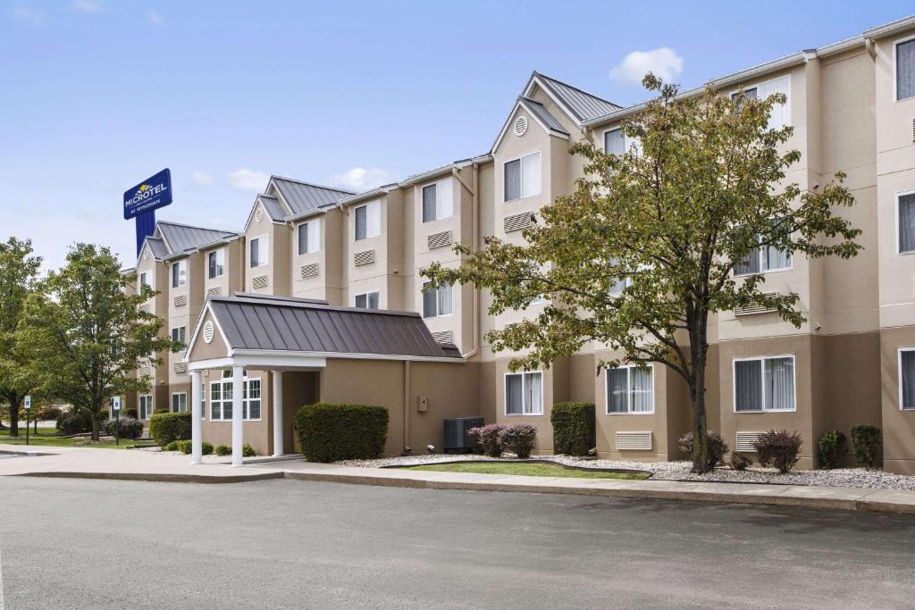 Jeffersontown Hotel | Microtel Inn By Wyndham Louisville East