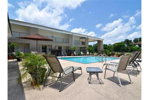 Luling Hotel | Motel 6-Luling, LA