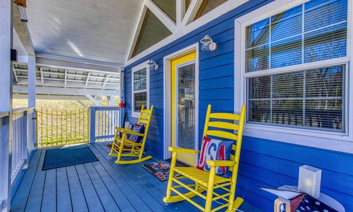 Smoky Mountains Cabin | My Happy Place, Mtn Views, WIFI, $685 FREE tickets each paid day!