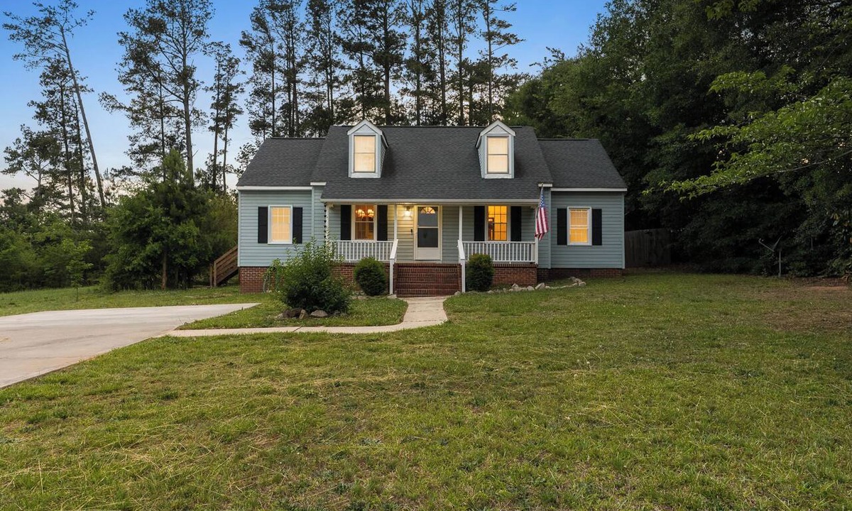 Seneca House | Near Lake Keowee - Pool - Gameroom