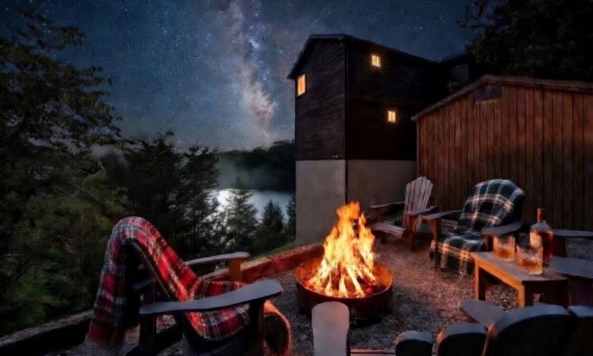 Sevierville Cabin | New Listing! Cabin On The Lake, Hot Tub, Game Rm!