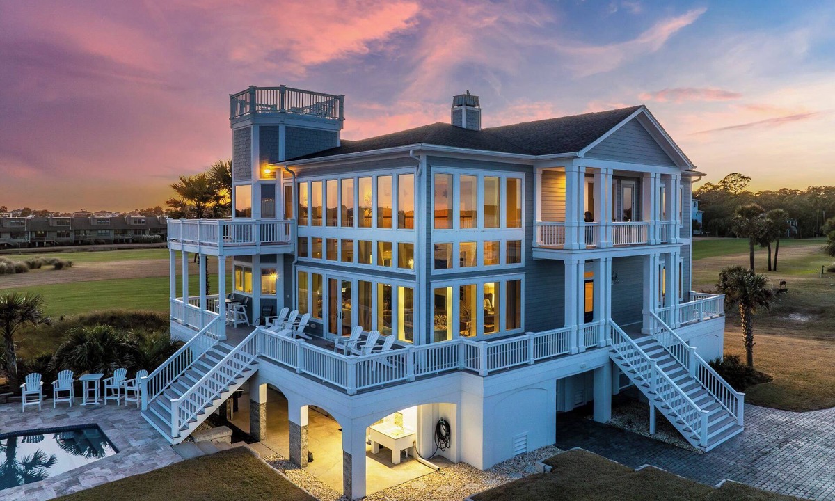 Saint Helena Island House | Oceanfront, Private Pool, Golf Cart Included, Golf Course Home - 522 Porpoise Drive