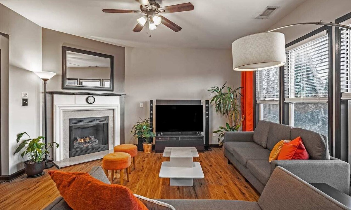 Gwinnett Place House | Perfect for big families. Toys & games included