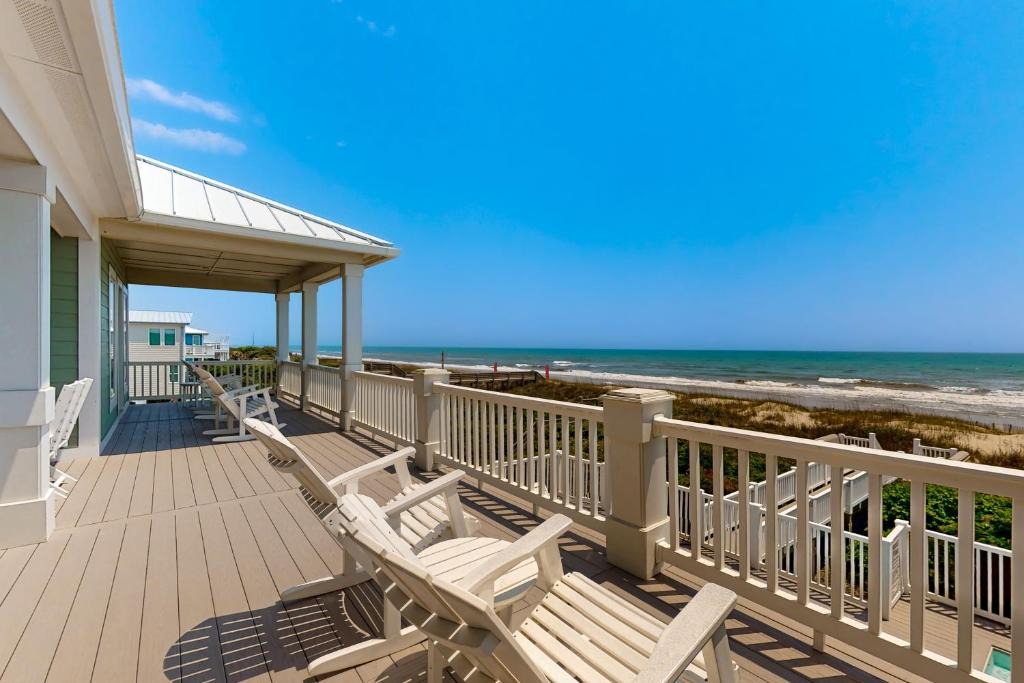 Pine Knoll Shores House | PK27 Ocean Splendor