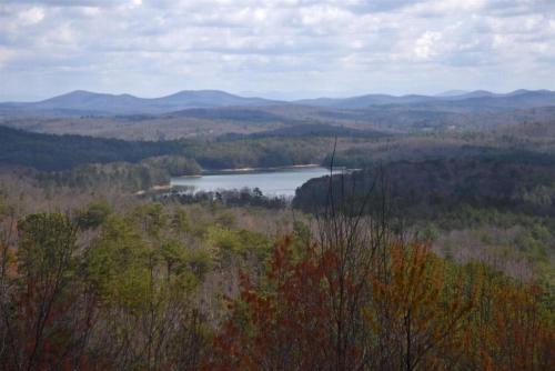 Ridges Over the Lake House | Point of View-Amazing Views-Hot Tub- Pool Table-Wifi-Firepit-Gas Fireplace