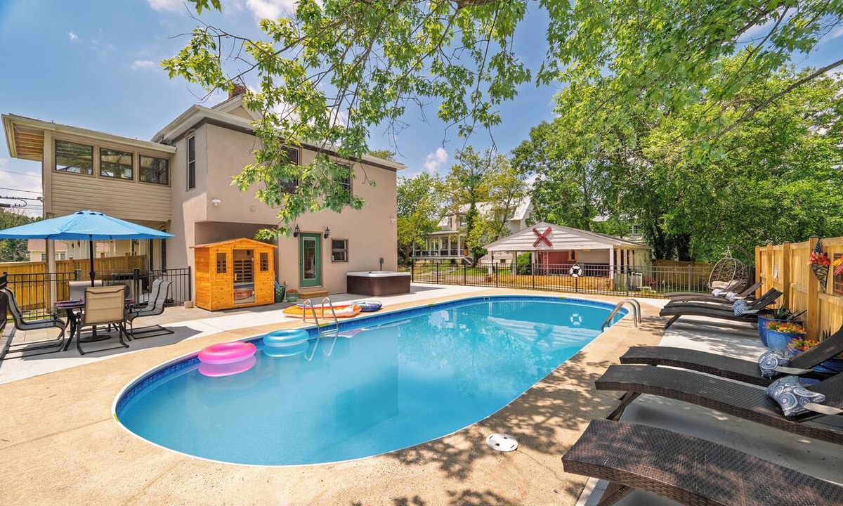 Harpers Ferry House | Pool, Sauna, Hot Tub, Dog-friendly