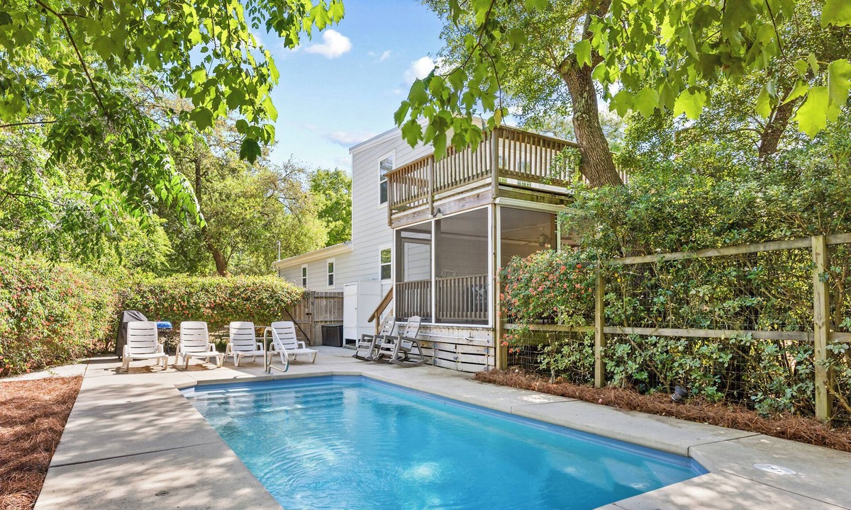 North Litchfield Beach House | Private Pool Beach House, Easy Walk to Beach, 2 Screened Porches, Dog Friendly