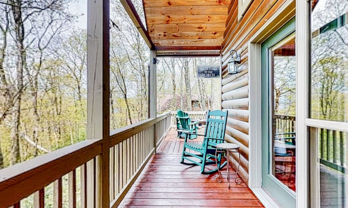 Banner Elk Cabin | Private retreat amongst the trees with a deck, firepit, grill, AC, and W/D