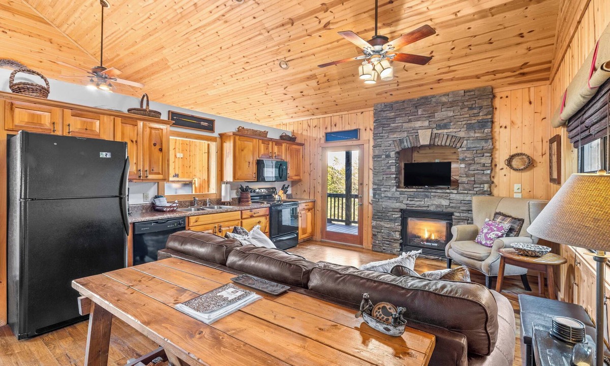 Cleveland Cabin | Purpleaire - 10% OFF or 3rd Night Free - Ask for details!
