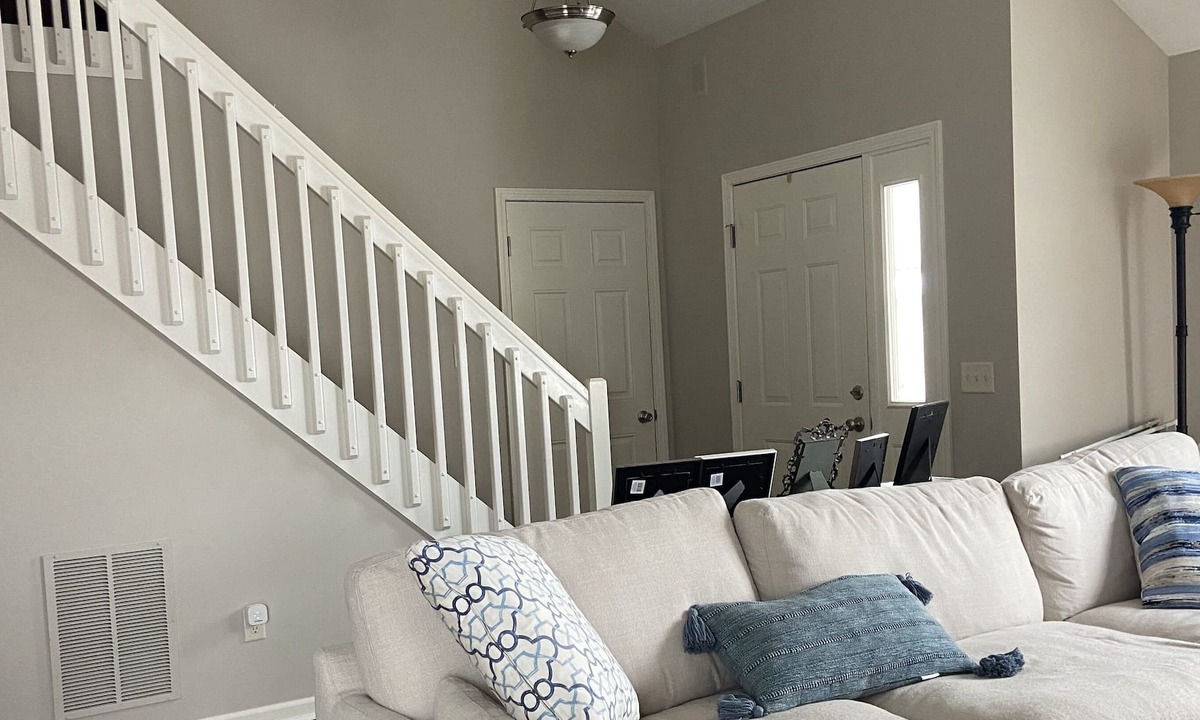 Fort Wayne Condo | Quiet north side getaway
