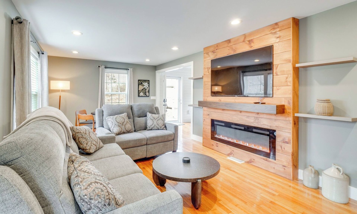 Morristown House | Quiet Retreat Near Panther Creek and Cherokee Lake