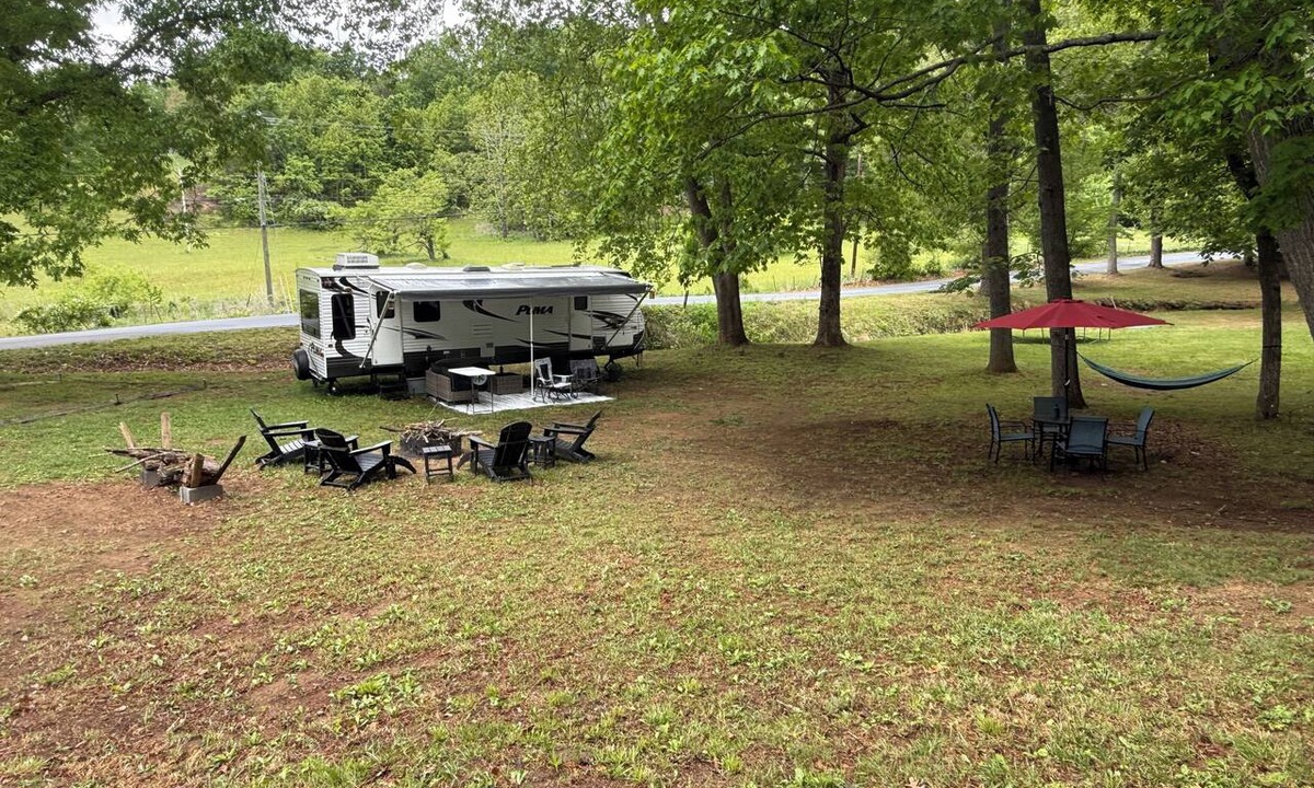 Burnt Chimney House | Quiet Woods RV Near Blue Ridge Parkway