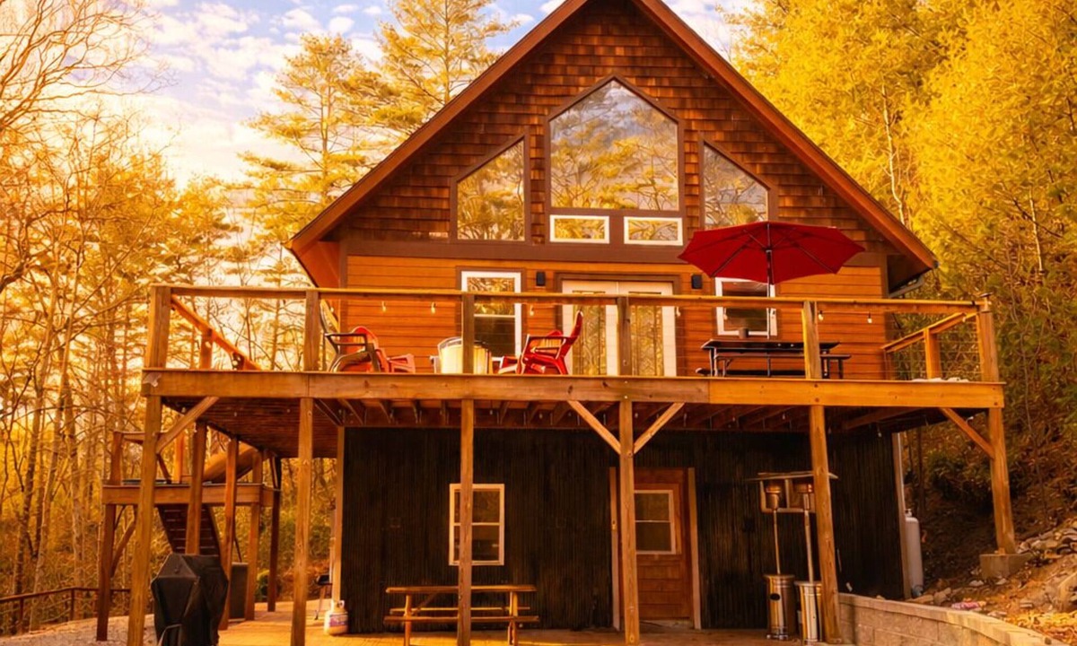 Hendersonville Cabin | Revolt Cabin/Luxury Mountain Retreat Near Hendersonville