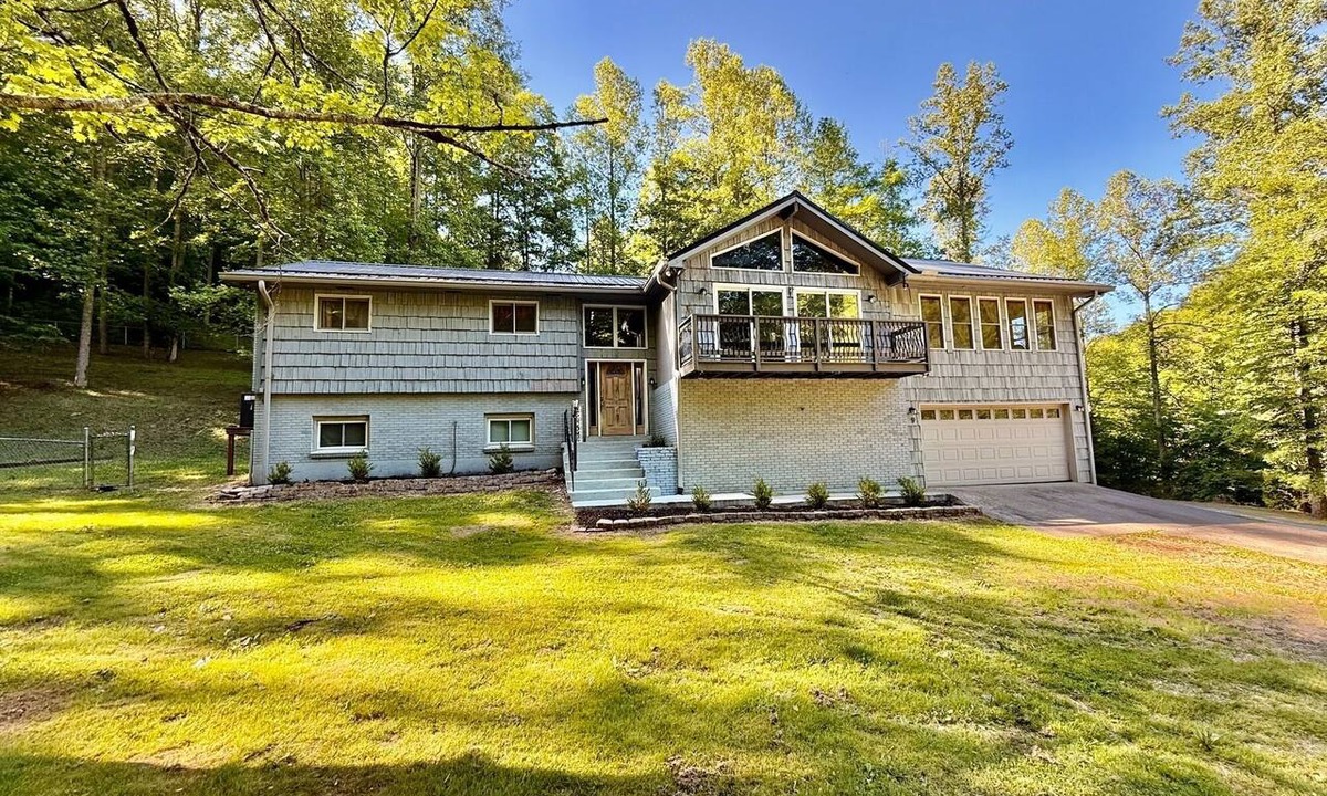 Avawam House | Ridgeview Retreat- Perfect for large groups!